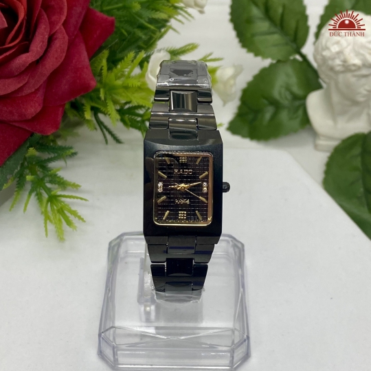 Đồng Hồ Nữ Đá Đúc Rado 6839L Đen
