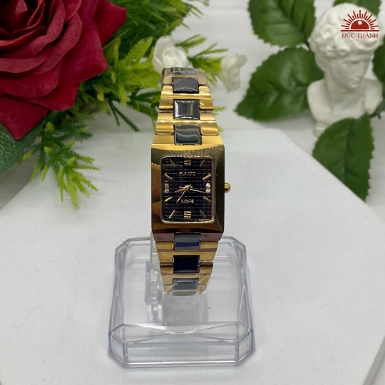 Đồng Hồ Nữ Đá Đúc Rado 6839L Đờ Mi Đen