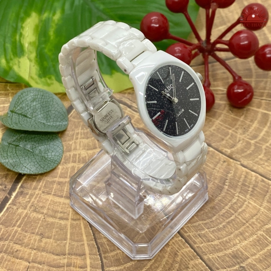 Đồng Hồ Đá Đúc Rado Junile - 6825L2 - Trắng Đen