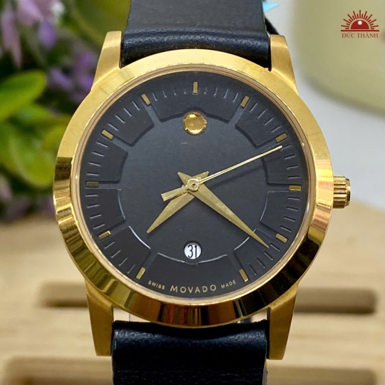 Đồng Hồ Nữ Movado - Mặt Đen Niềng Vàng - 1697