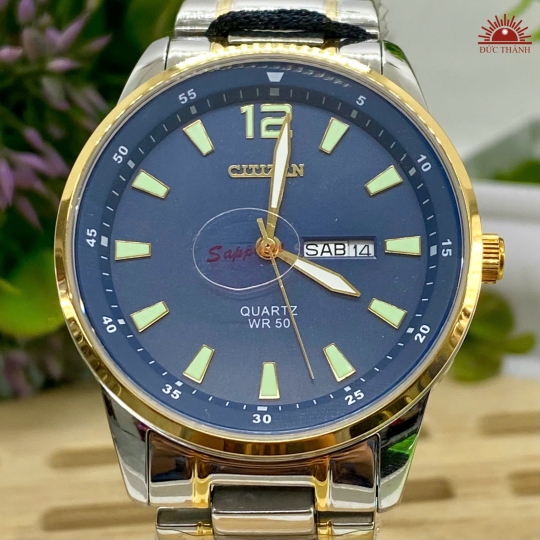 Đồng Hồ Nam Citizen - Mặt Xanh Niềng Vàng - 2210M