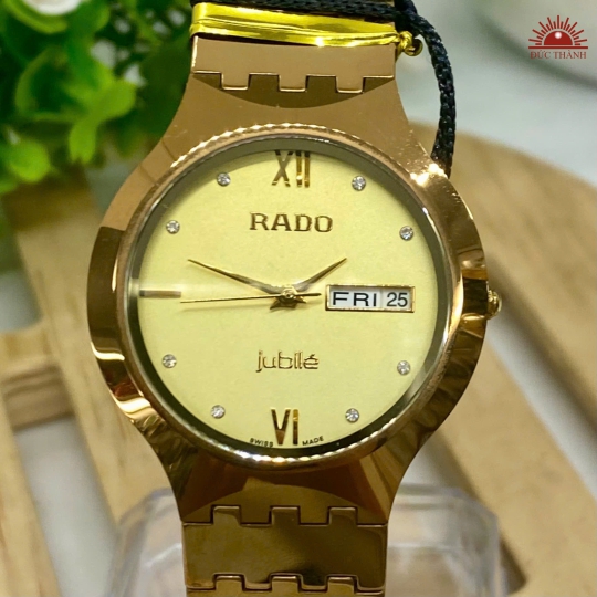Đồng Hồ Nam Đá Đúc Rado - Mặt Vàng Niềng Vàng - 6028G